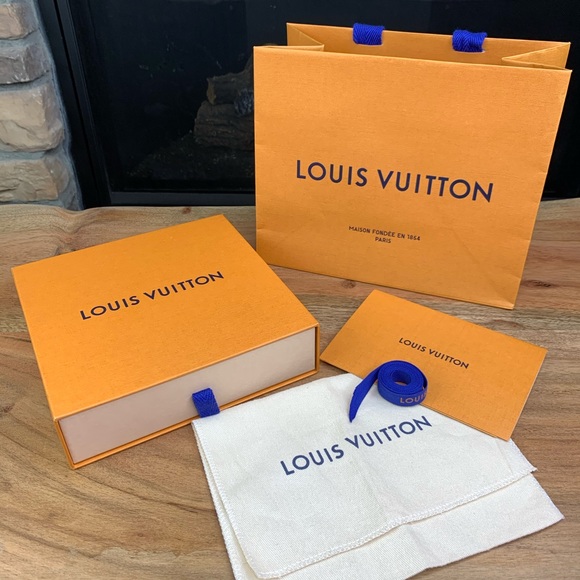 Louis Vuitton Handbags - Louis Vuitton Box, Dust Bag and Shopping Bag